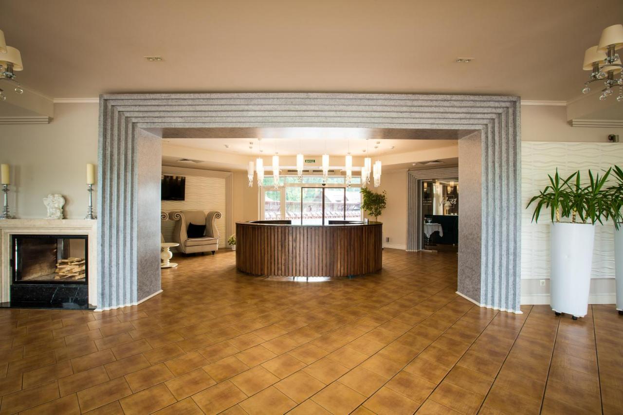 Georg Park Hotel Tarashany Ngoại thất bức ảnh