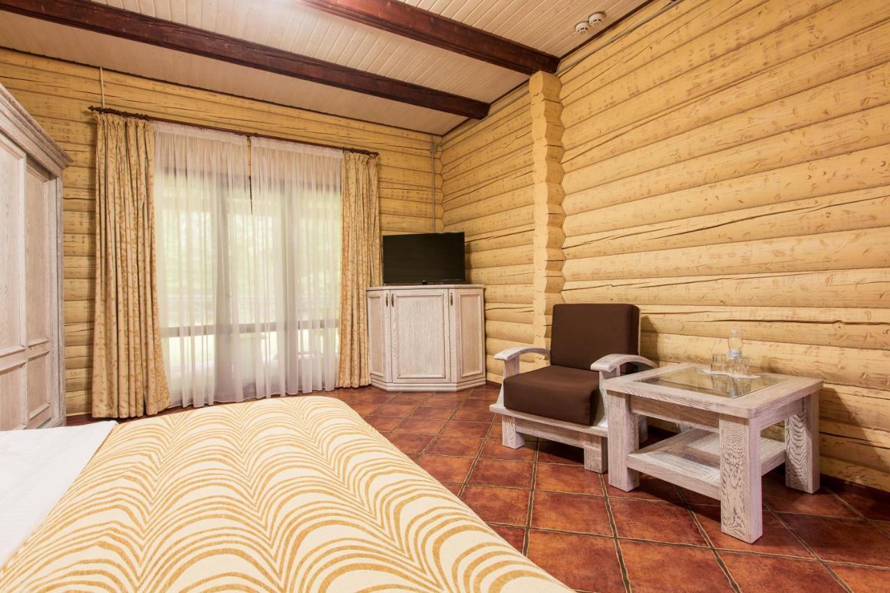 Georg Park Hotel Tarashany Ngoại thất bức ảnh