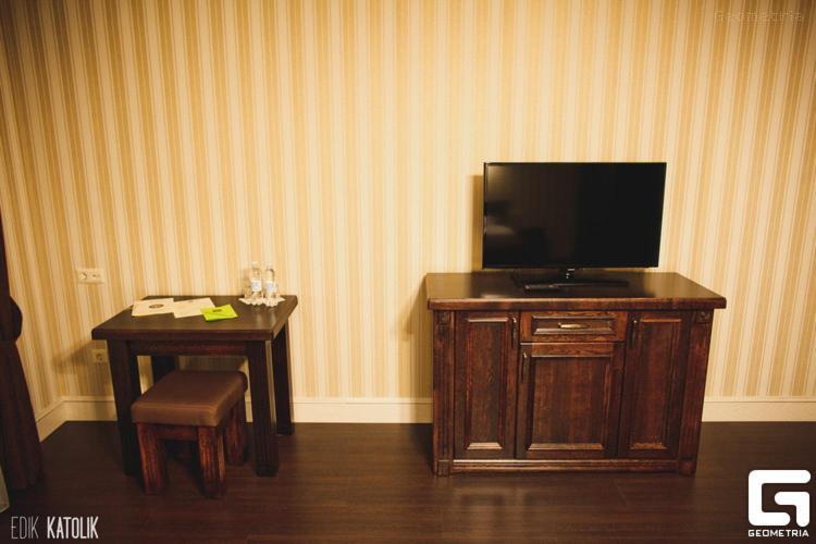 Georg Park Hotel Tarashany Ngoại thất bức ảnh