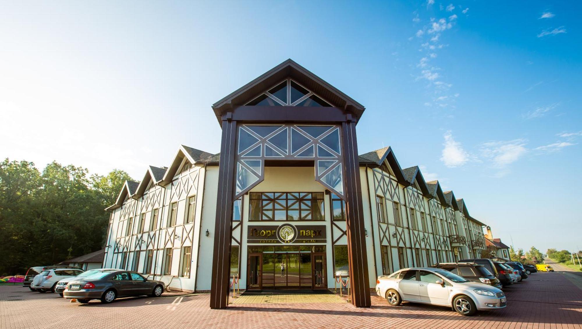 Georg Park Hotel Tarashany Ngoại thất bức ảnh